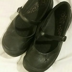 Keen Mary Janes